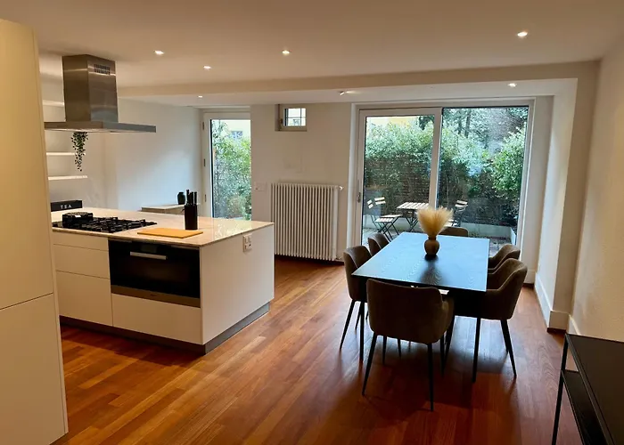 Appartement Newly Renovated Next To With Private Terrace